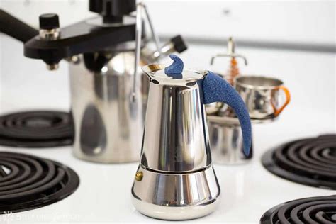what is a stovetop espresso maker